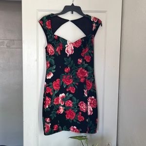 Romantic body con dress